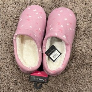 Cuddl Duds Girls' Pink Slippers